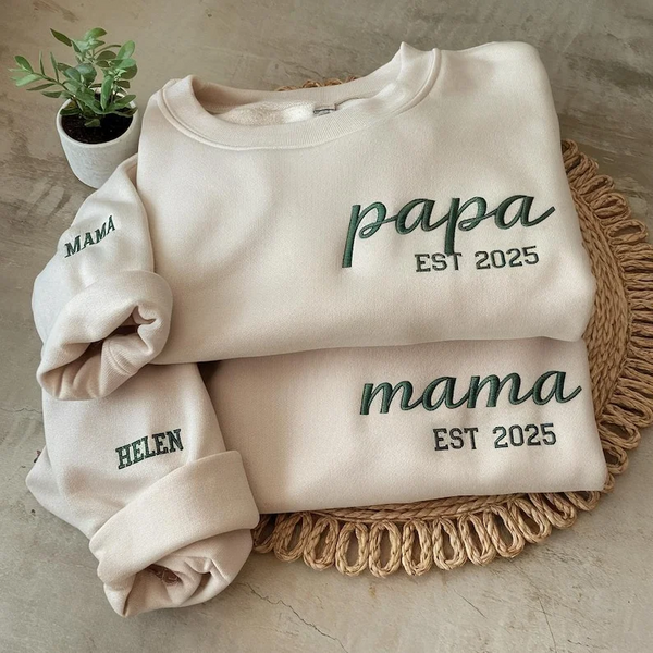 Embroidered Personalized mama & papa Sweatshirt, Mother's Day, Father's Day