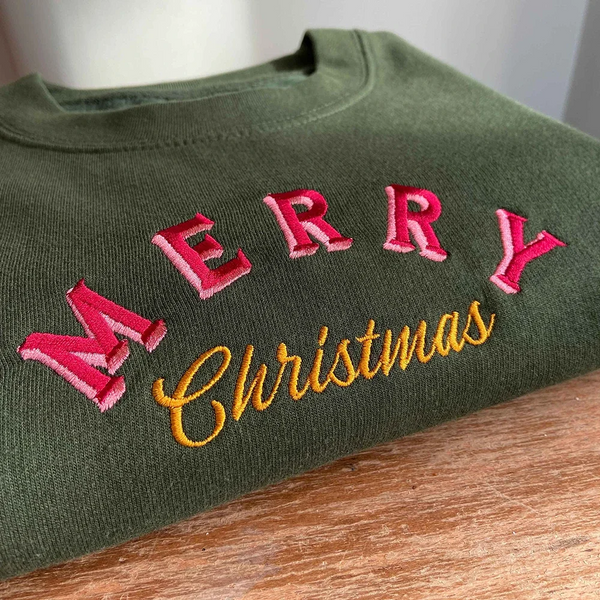 Retro Double Color Matching Merry Christmas Embroidered Sweatshirt