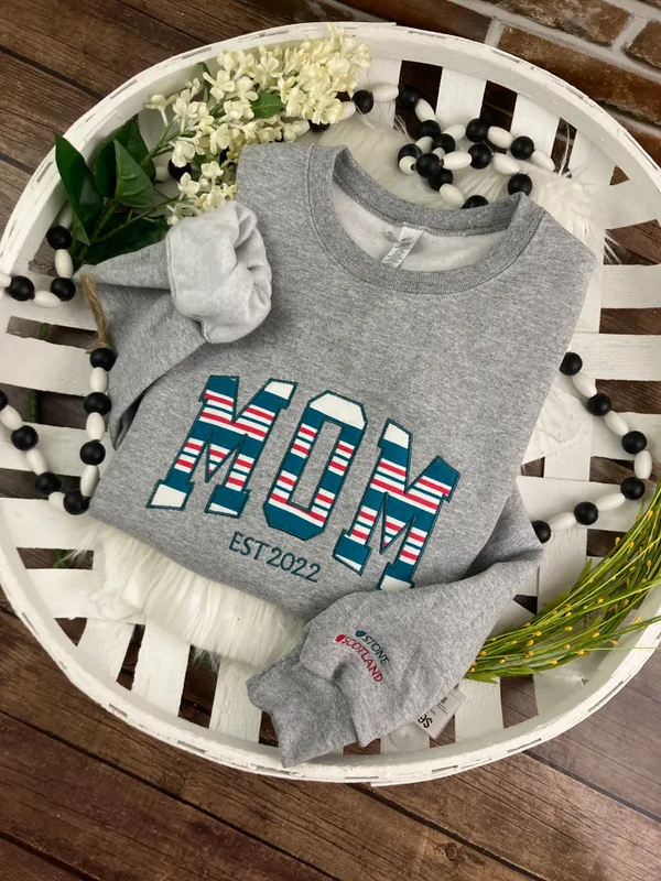 Custom Embroidered MAMA Sweatshirt Mother's Day Creative Gifts for Mom