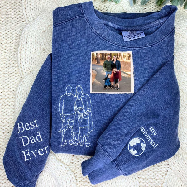 Personalized Gifts for Dad and Mom with Embroidered Photo Portrait, Kids Names on Sleeve